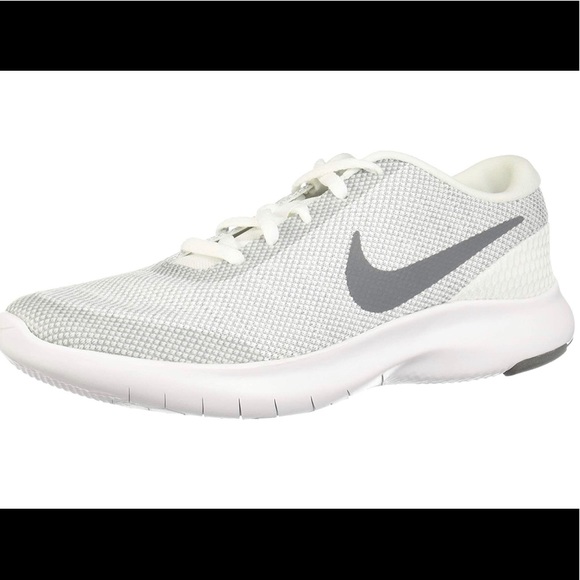 Nike Running Shoes - Picture 1 of 5